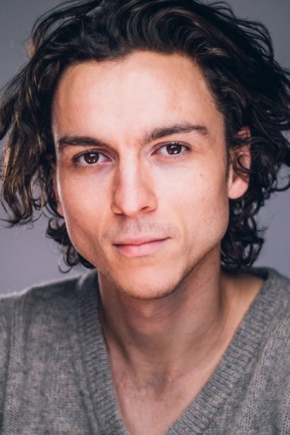 Milo Cawthorne oyuncu görseli