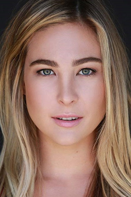 Molly McQueen oyuncu görseli