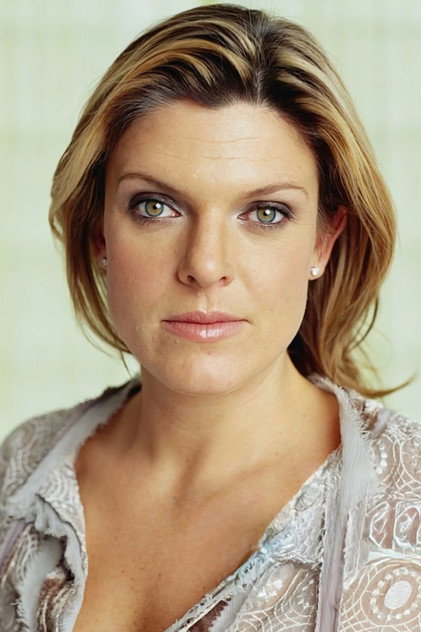 Molly Price oyuncu görseli