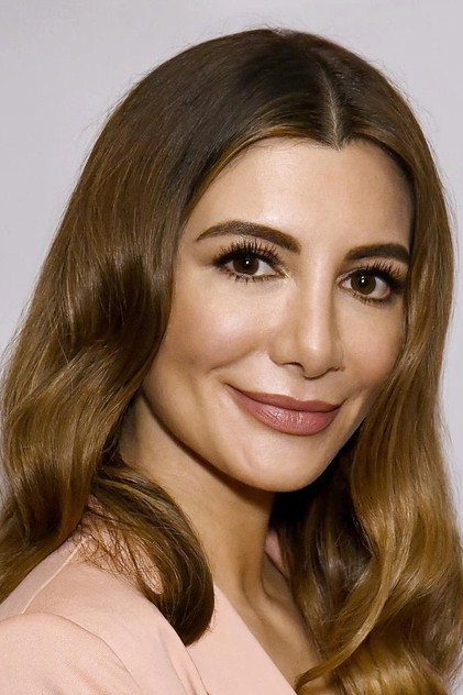 Nasim Pedrad oyuncu görseli