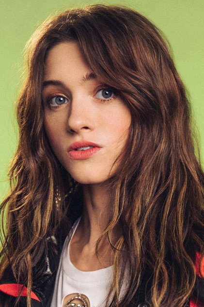 Natalia Dyer oyuncu görseli