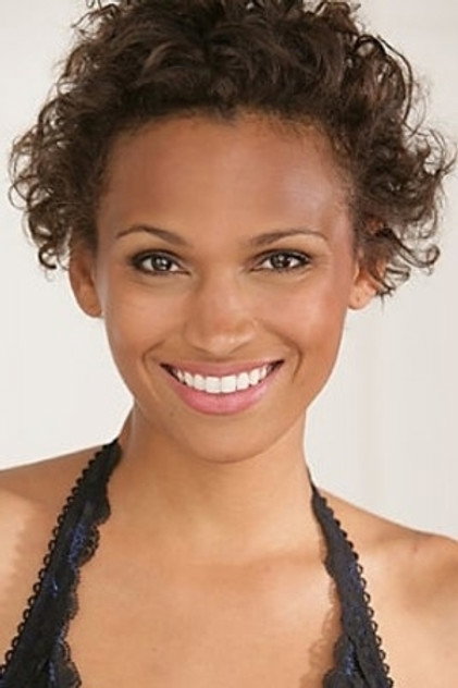 Nicole Pulliam oyuncu görseli