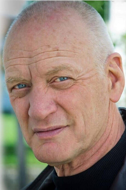 Nigel Bennett oyuncu görseli