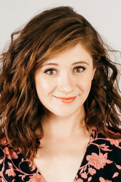 Noël Wells oyuncu görseli