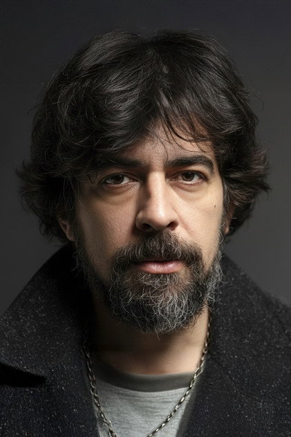 Okan Bayülgen oyuncu görseli