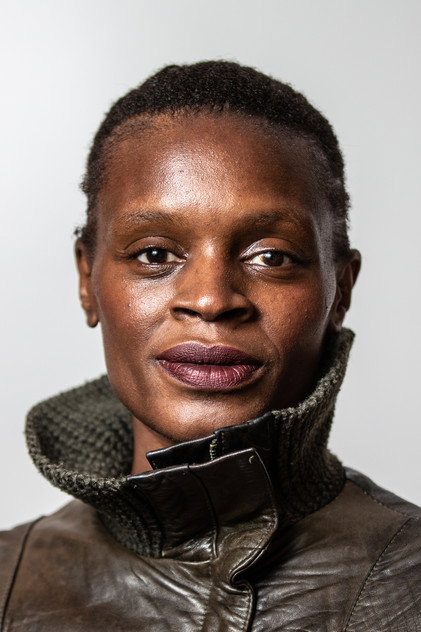 Okwui Okpokwasili oyuncu görseli