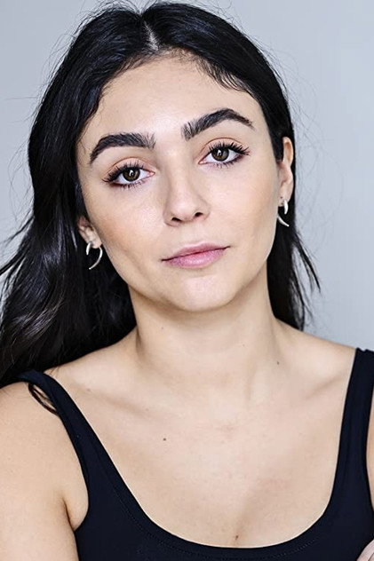 Olivia Bernstone oyuncu görseli