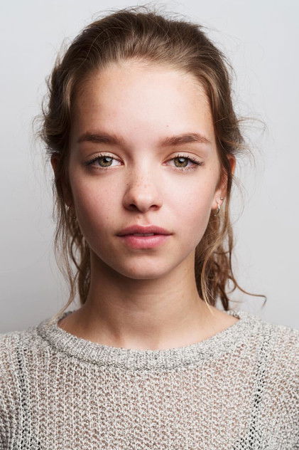 Olivia-Mai Barrett oyuncu görseli
