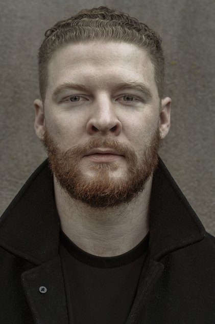 Owen Burke oyuncu görseli