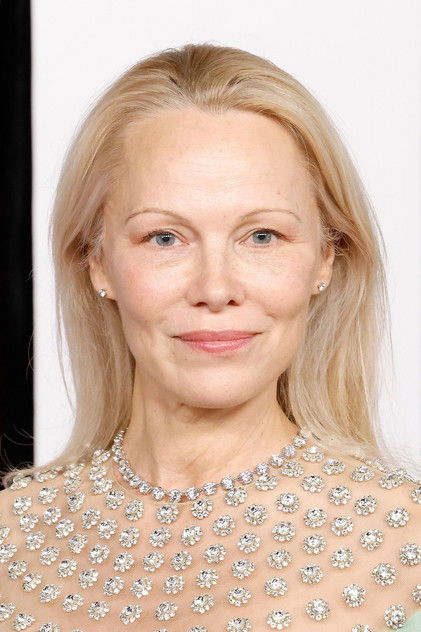 Pamela Anderson oyuncu görseli