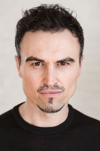 Paul Amos oyuncu görseli