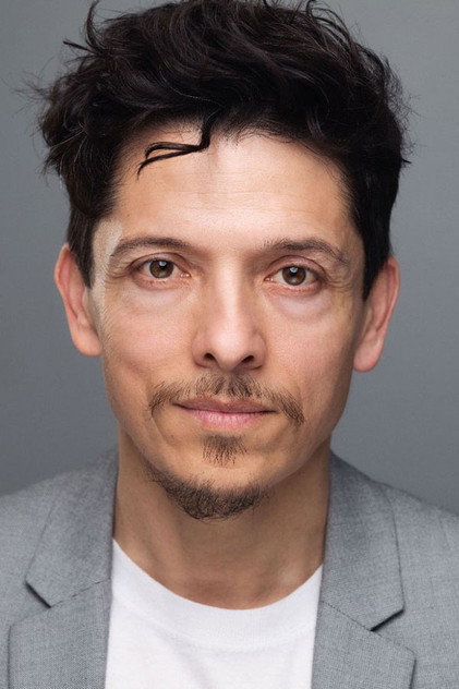 Paulo Rivera oyuncu görseli