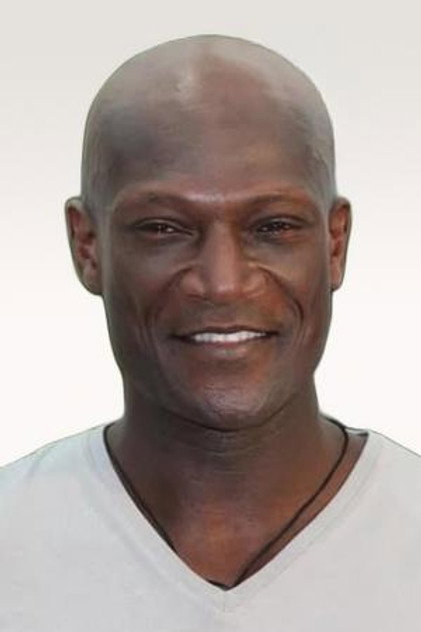 Peter Mensah oyuncu görseli