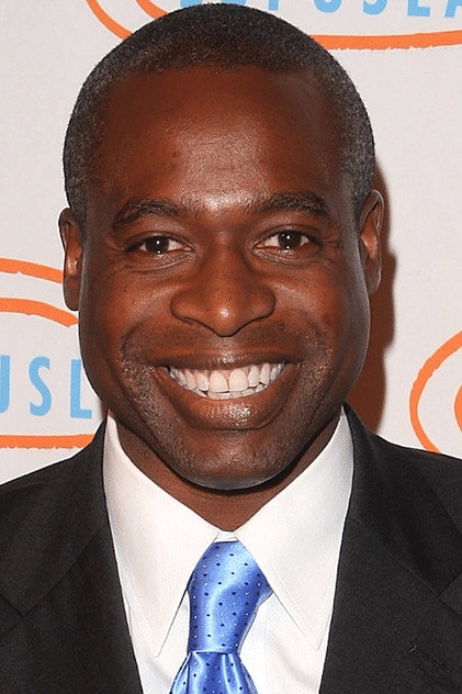Phill Lewis oyuncu görseli