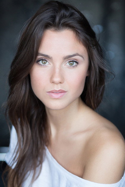 Poppy Drayton oyuncu görseli