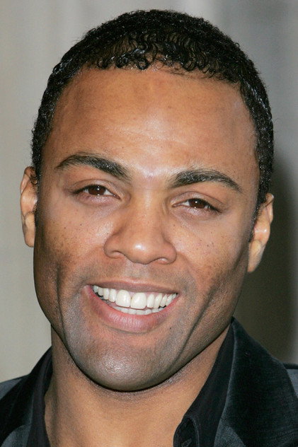 Ray Fearon oyuncu görseli