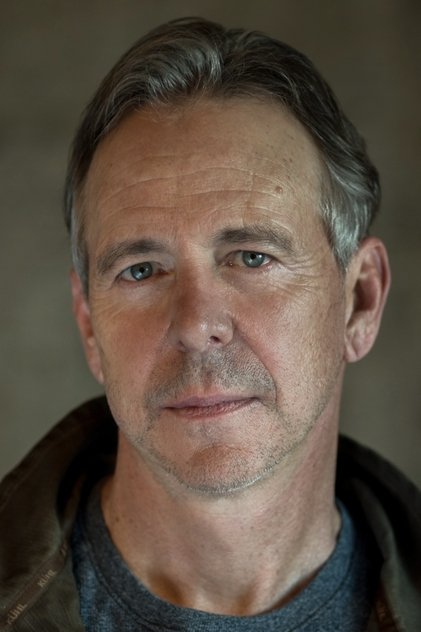 Robert C. Treveiler oyuncu görseli