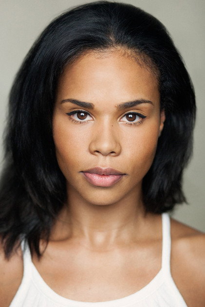 Roxy Sternberg oyuncu görseli