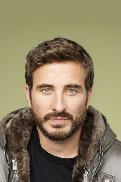 Ryan Corr oyuncu görseli