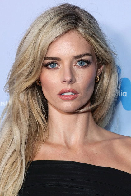Samara Weaving oyuncu görseli