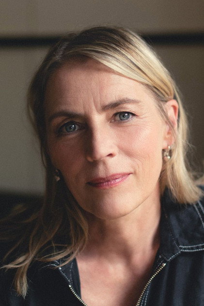 Saskia Reeves oyuncu görseli