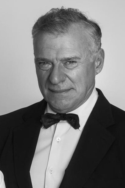Sergi Mateu oyuncu görseli