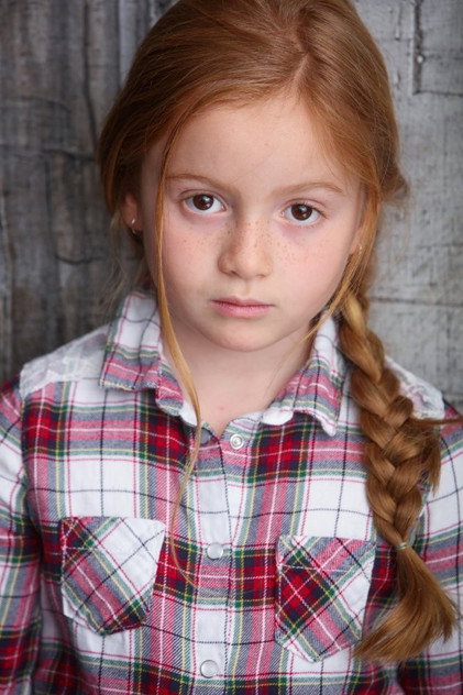 Skylar Gray oyuncu görseli