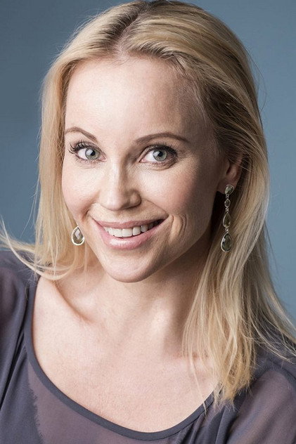 Sofia Helin oyuncu görseli
