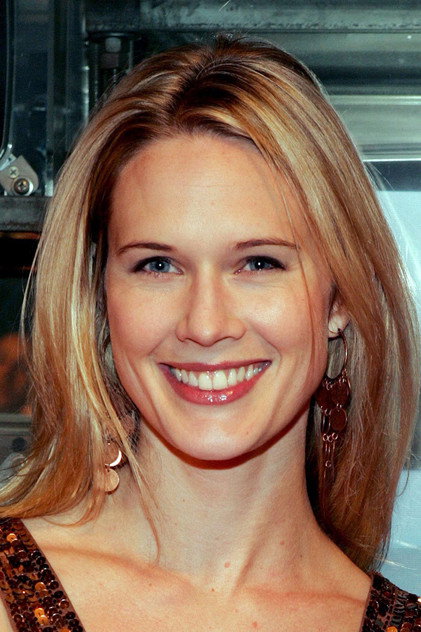 Stephanie March oyuncu görseli