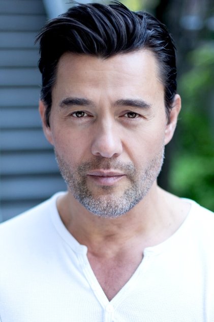 Steve Bacic oyuncu görseli