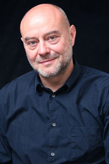Steve Karier oyuncu görseli