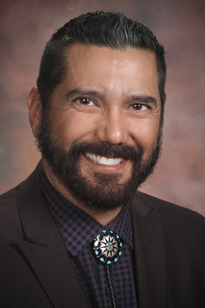 Steven Michael Quezada oyuncu görseli