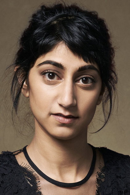 Sunita Mani oyuncu görseli