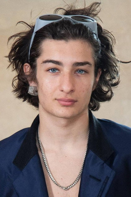 Sunny Suljic oyuncu görseli