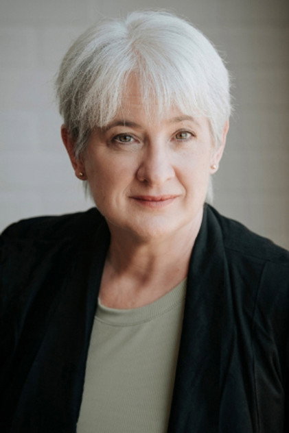 Susan Bain oyuncu görseli