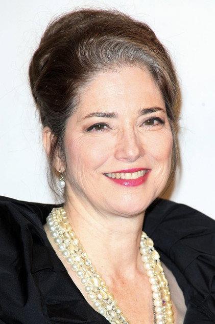 Suzanne Savoy oyuncu görseli
