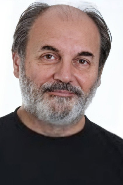 Tarık Günersel oyuncu görseli