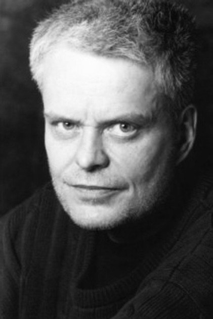 Ted Sutton oyuncu görseli