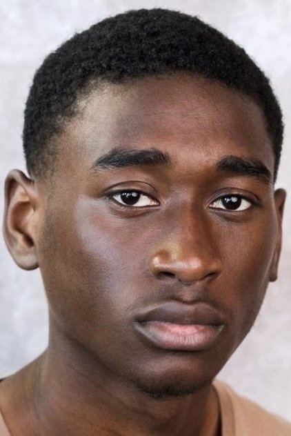 Tienne Simon oyuncu görseli
