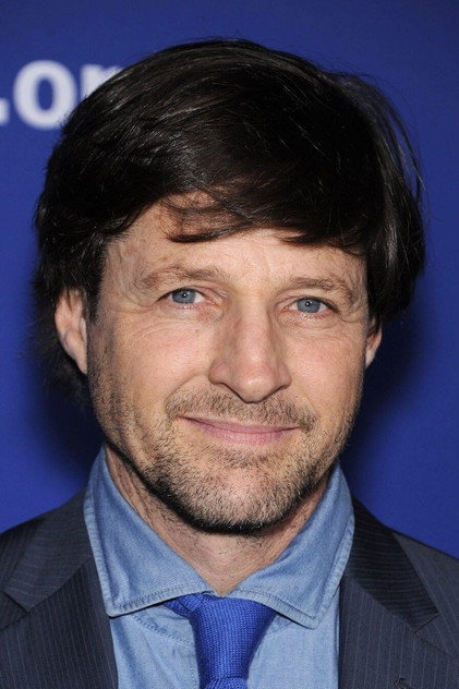 Tim Guinee oyuncu görseli