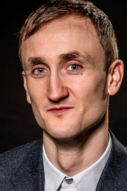 Tom Brooke oyuncu görseli