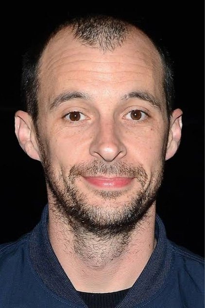 Tom Vaughan-Lawlor oyuncu görseli