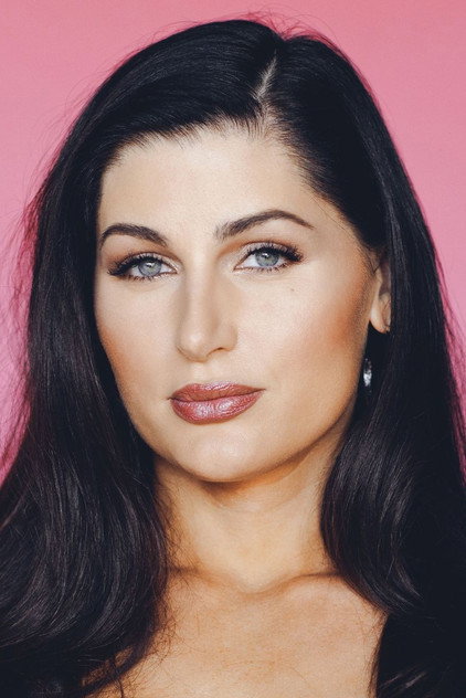 Trace Lysette oyuncu görseli