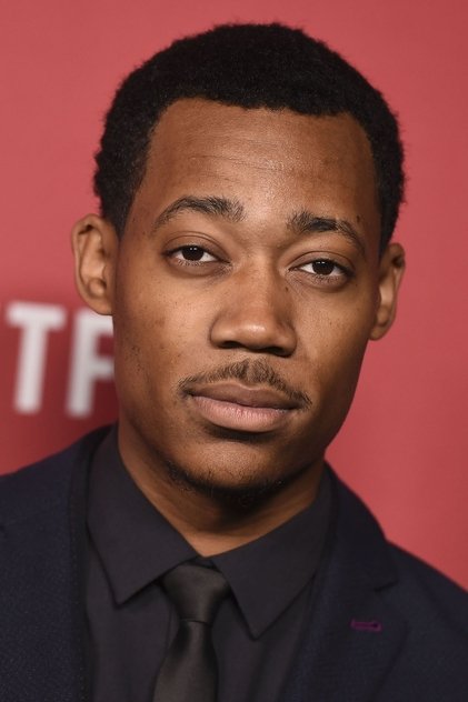 Tyler James Williams oyuncu görseli