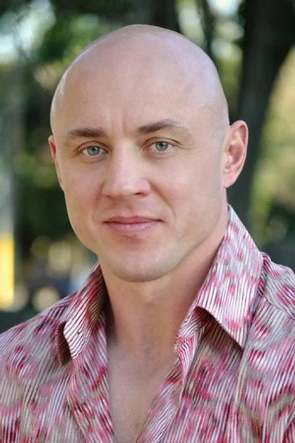 Vladimir Sizov oyuncu görseli