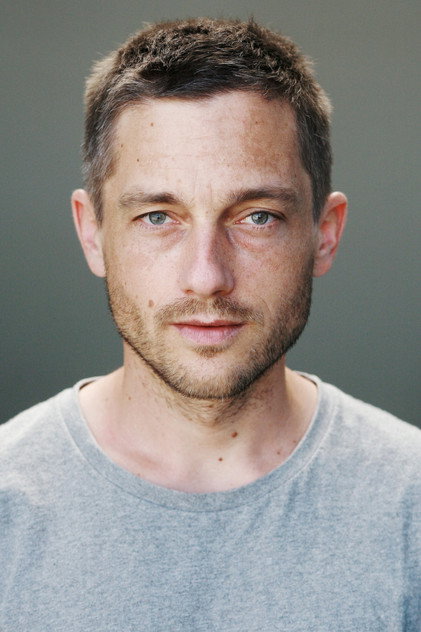 Volker Bruch oyuncu görseli