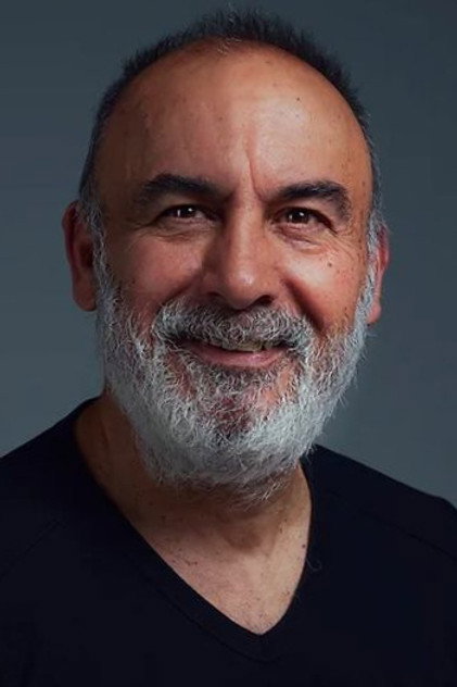 Yaşar Üzer oyuncu görseli