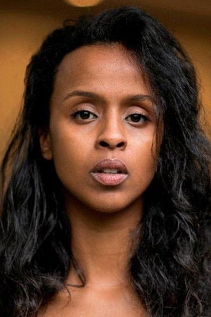 Yusra Warsama oyuncu görseli