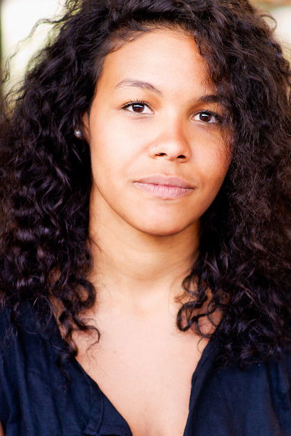 Zahra Newman oyuncu görseli