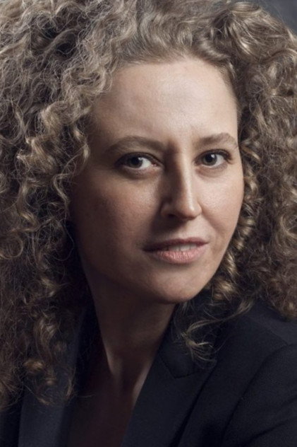 Zeynep Dinsel oyuncu görseli